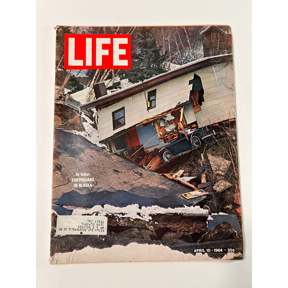 LIFE Magazine April 10 1964 Alaska Earthquake Vintage News Issue